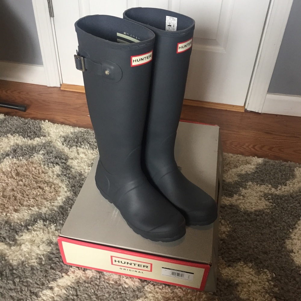 NEW Hunter Tall Slate Gray Boots